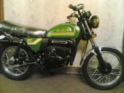 فروش یک دستگاه موتورسیکلت مینی سوزوکی 80