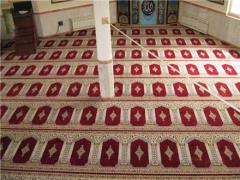 فرش سجاده ای کاشان , فرش محرابی , سجاده کاشان , فرش کاشان , فرش مسجدی , میز صندلی نیایش , منبر یک