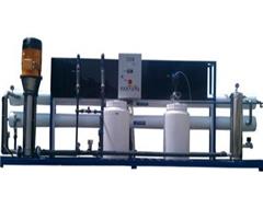 طراح و سازنده دستگاه های تصفیه آب صنعتی