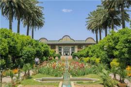 تور  شیراز زمینی با قطار اقامت در هتل 2 ستاره