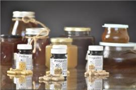 تولیدوتوزیع کننده فرآورده های زنبورعسل(بی اکتیو), انواع عسل, ژله رویال, گرده گل, برموم, صابون وکرم