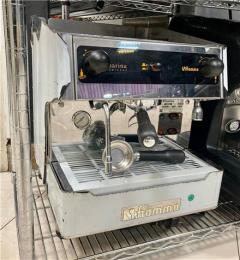 دستگاه قهوه اسپرسو ساز صنعتی تک گروپ فیاما مدل مارینا کارکرده در حد نو