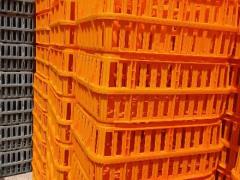 تولید و فروش انواع سبد و جعبه و پالت پلاستیکی شرکت کوبری