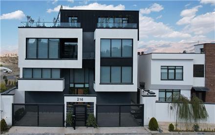 تولید کننده و مجری نمای کرتین وال ، درب و پنجره آلومینیومی و  UPVC