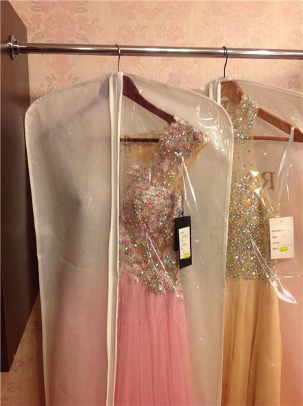 تولید کاور لباس شب , لباس عروس , لباس بلند