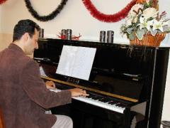 نوازنده تخصصی پیانو دفتر ازدواج ، سالن عقد ، مجالس