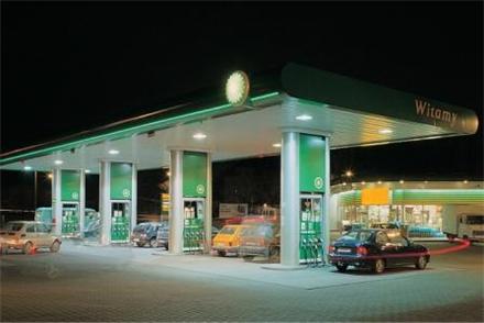 پمپ بنزین فروشی با قیمت استثنایی