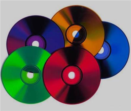 خریدار ضایعات سی دی . دی وی دی