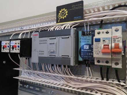 مونتاژ و تعمیر تابلو برق ،️ برنامه نویسی PLC و اینورتر