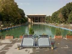تور  اصفهان زمینی با اتوبوس اقامت در هتل صفوی