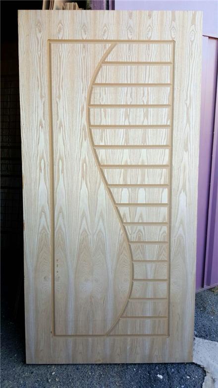 ساخت انواع درب چوبی در کرج و در استان البرز ارائه چارچوب فلزی فرانسوی جهت درب و کمد دیواری