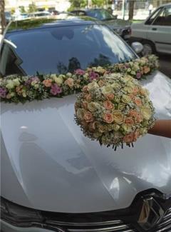 دیزاین و گل آرایی ماشین عروس