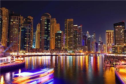 تور امارات (  دبی )  با پرواز ماهان اقامت در هتل 3 ستاره