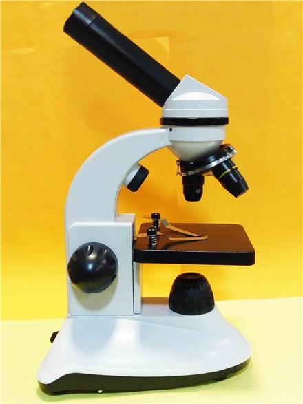 فروش میکروسکوپ یک چشمی آموزشی