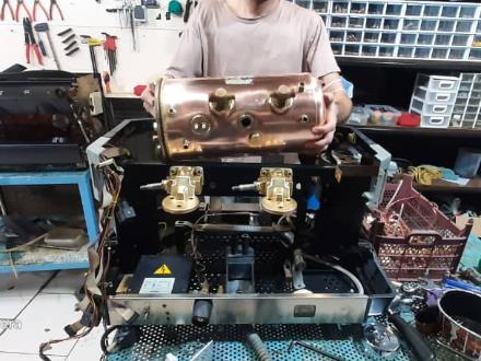 تعمیرات ماشین اسپرسو , صنعتی و نیمه صنعتی در تهران تعمیر دستگاه قهوه