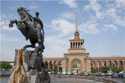 تور ارمنستان (  ایروان )  اقامت در هتل mirage 3 ستاره