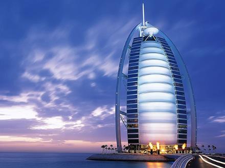تور امارات (  دبی )  با پرواز ایران ایر تور اقامت در هتل THE  H DUBAI 5 ستاره