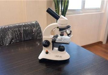 فروش انواع میکروسکوپ دانش آموزی