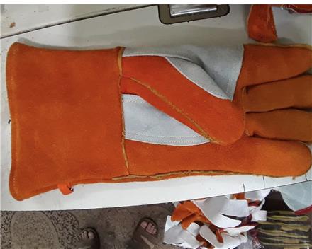 تولید انواع دستکش های صنعتی