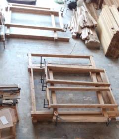 ساخت و اجرای چهارچوب های چوبی درب های گره چینی