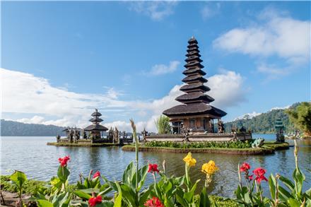 تور اندونزی (  بالی )  با پرواز قطری اقامت در هتل The Anvaya Beach Resort Bali hotel 5 ستاره