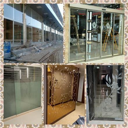 طراحی، نصب و اجرای انواع شیشه و آینه (شیشه بری) در اصفهان