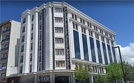 تور ترکیه (  وان )  زمینی با اتوبوس اقامت در هتل بیگ باس 4 ستاره