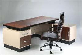 تولید کننده انواع میز و صندلی
