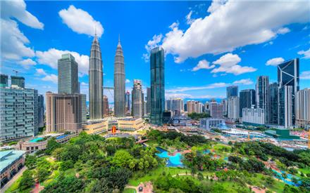 تور مالزی (  کوالالامپور )  با پرواز ایر عربیا اقامت در هتل 3 ستاره