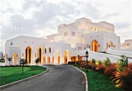 تور عمان (  مسقط )  با پرواز قشم ایر اقامت در هتل 4 ستاره