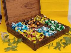 شکلات کادویی جعبه چوبی مدل